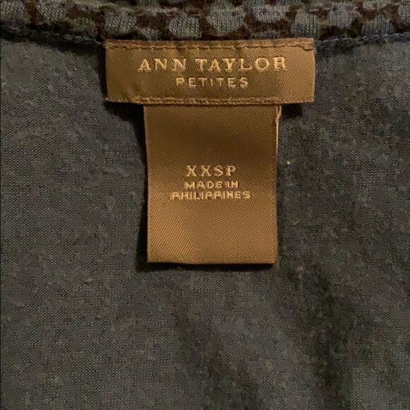 š¼š¼AnnāTaylorā
PetitesĀ XXSPā
topš¼š¼ - Picture 4 of 4